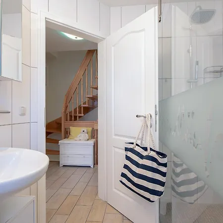 Haus Bullerbue زنغست