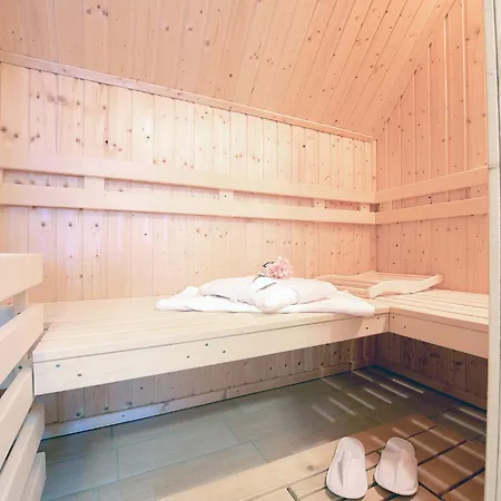 Haus Bullerbue * زنغست